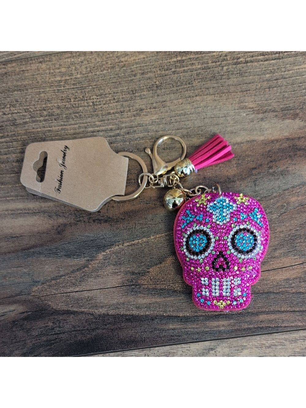 NWT Fashion Jewelry Rhinestone Colorful Beaded Skull Keychain Charm with Tassel